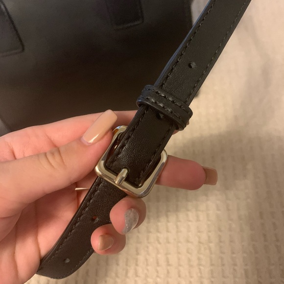 Kate Spade ♠️ Beautiful Purse! - Picture 8 of 12